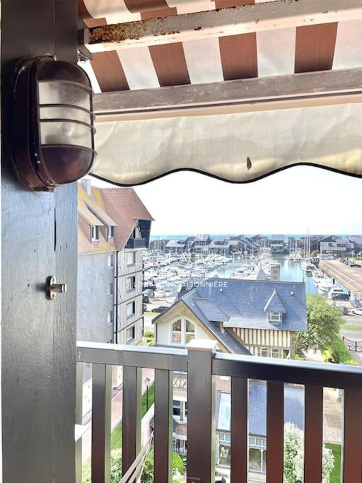 Le Castel 1 C.L.S Deauville Exterior photo